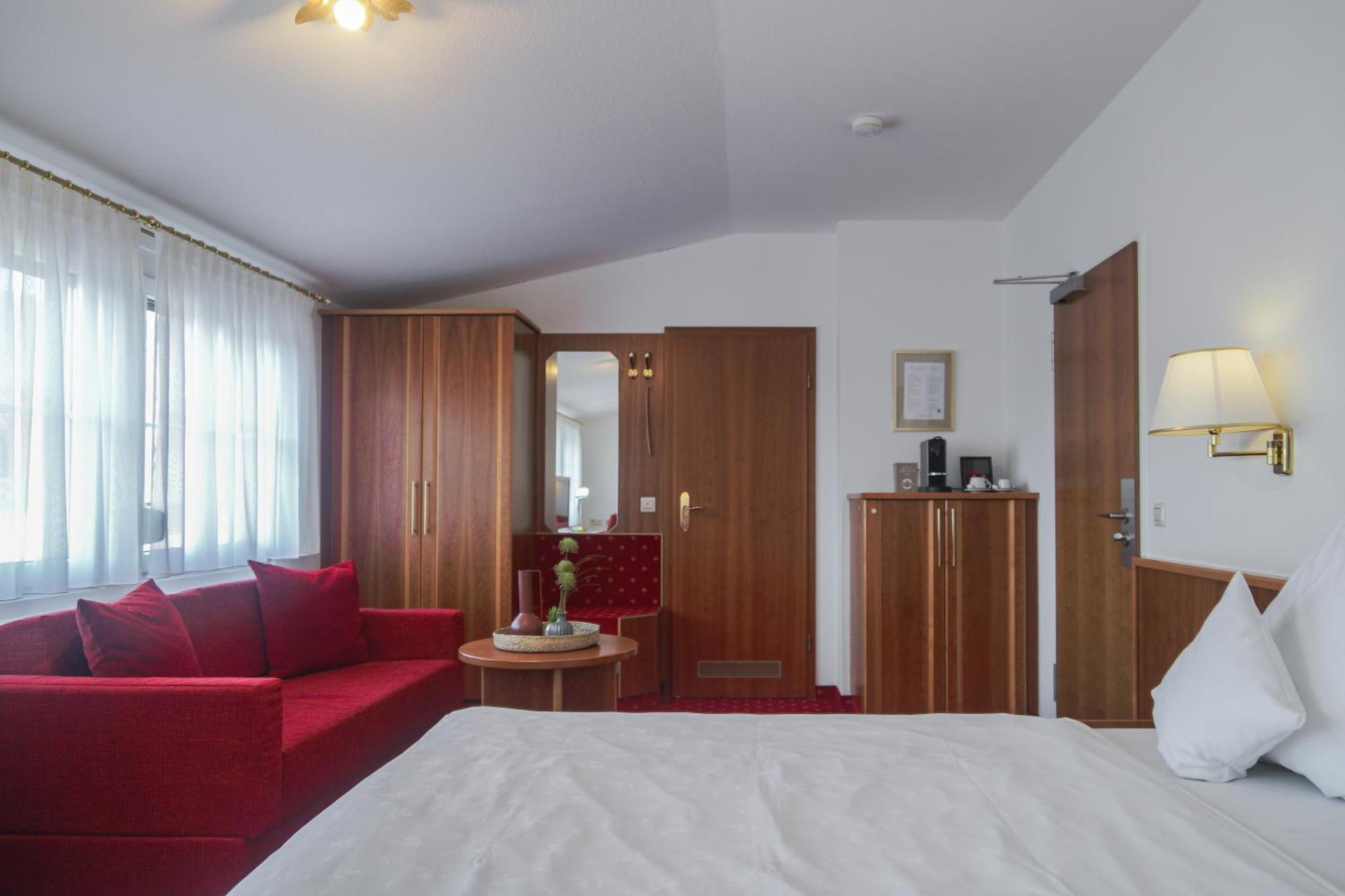 Hotel Garni In Der Breite Albstadt Extérieur photo
